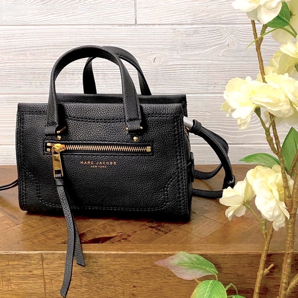 Marc Jacobs Handbags - Marc Jacobs Mini Cruiser Satchel Black M0015002